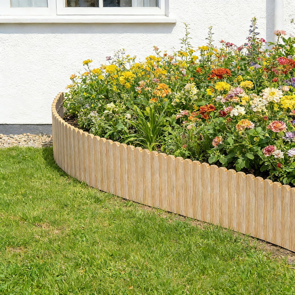 Blumenbeetumrandung aus Holz, 10 x 200 cm – flexible Holzumrandung für Gärten, Blumenbeete und Rasenflächen, als Rasenkante zum Umbiegen, als Steckzaun für Blumenbeete, naturfarben, in den Höhen 10 cm, 20 cm, 30 cm und 40 cm erhältlich