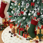 Weihnachtsbaum mit Tannenzapfen, 120/150/180/210 cm; 15 cm lange PVC-Zweige; künstliche Tanne mit Schneelandschaft; inklusive Ständer, einfach aufzubauen, zerlegbar und platzsparend verstaubar