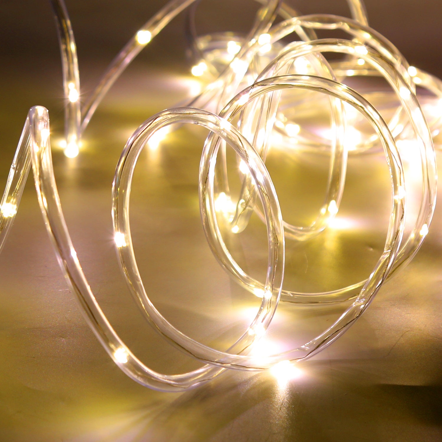 LED-Lichtschläuche, 10/20/30 Meter, Wasserdicht nach Schutzklasse IP65, mit Fernbedienung und 8 Beleuchtungsmodi, dekorative Lichterketten für den Innen- und Außenbereich, kaltweißes Licht/warmweißes Licht/buntes Licht, Helligkeit einstellbar
