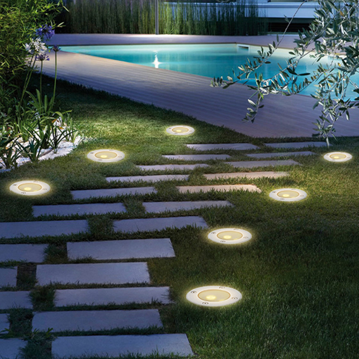 Außen-Bodenstrahler mit LED, 3 W, warmweißes Licht, IP65, Einbau-Bodenstrahler, mattschwarz, rund, für den Außenbereich, 230 V, Einbau-Bodenstrahler für Boden, Garten, Pool, Pflanzen [Energieeffizienzklasse G]