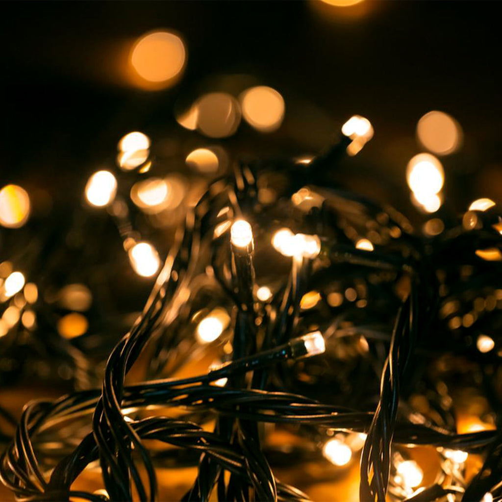 Außenbeleuchtung für 50–200 Meter, 500–2000 LED-Lichter, 8 Leuchtmodi, mit Stecker, Schutzart IP44, für den Innen- und Außenbereich geeignet, ideal für Weihnachten, Ostern, Halloween und Hochzeitsfeiern